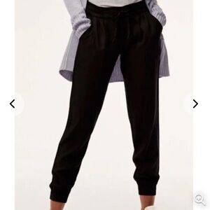 Aritzia Talula Black Los Feliz Jogger Pants size 6